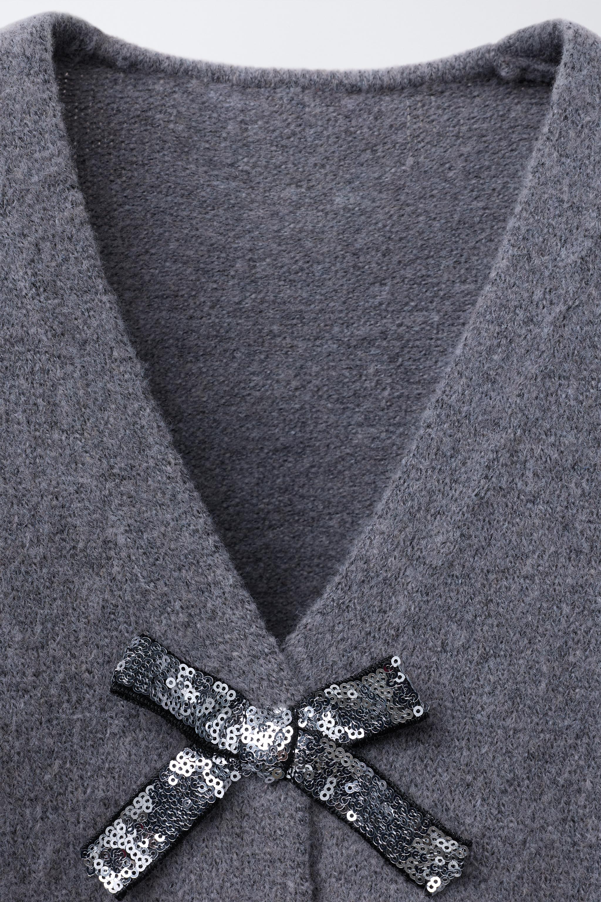 SPARKLY BOW V-NECK CARDIGAN